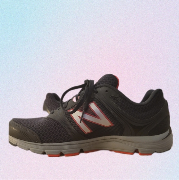 New Balance 850 V1 Tennis Shoes - Picture 3 of 4